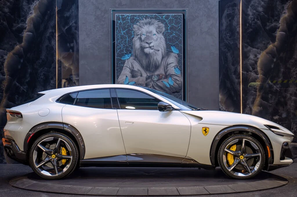2025 Ferrari Purosangue - Image 9 of 31