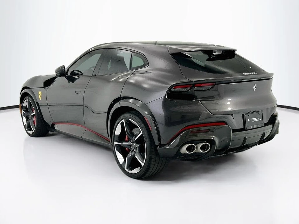 2025 Ferrari Purosangue - Image 7 of 31
