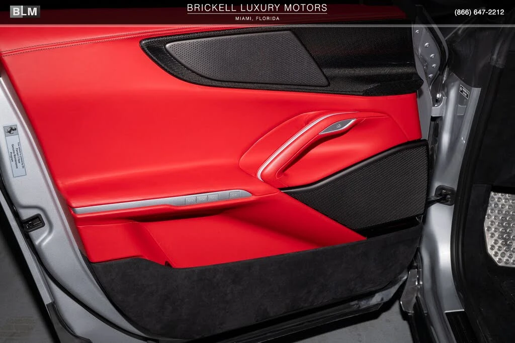 2025 Ferrari Purosangue - Image 15 of 31
