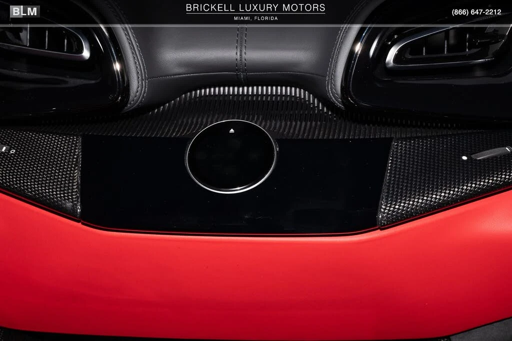 2025 Ferrari Purosangue - Image 26 of 31