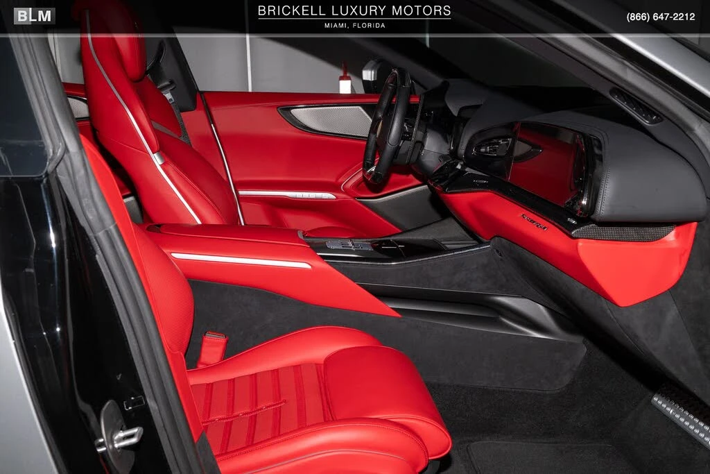 2025 Ferrari Purosangue - Image 23 of 31