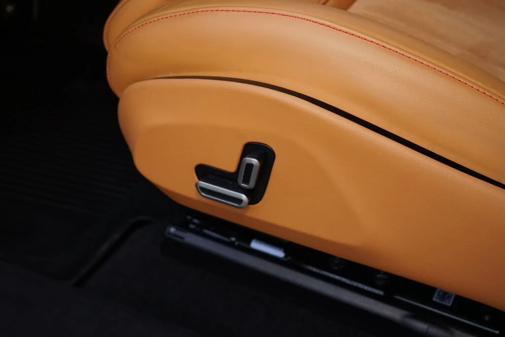 2025 Ferrari Purosangue - Image 25 of 31