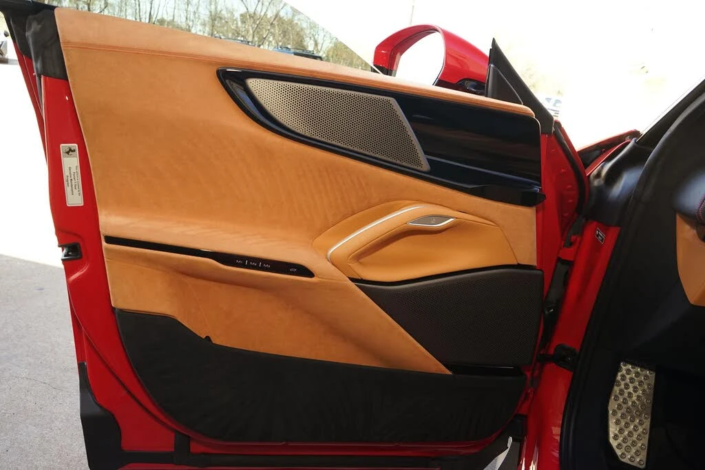 2025 Ferrari Purosangue - Image 22 of 31