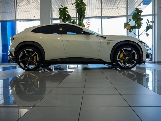 2025 Ferrari Purosangue - Image 18 of 20