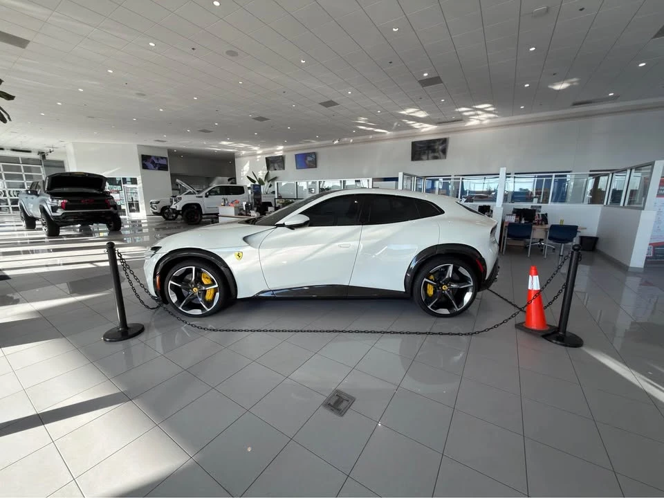 2025 Ferrari Purosangue - Image 3 of 8
