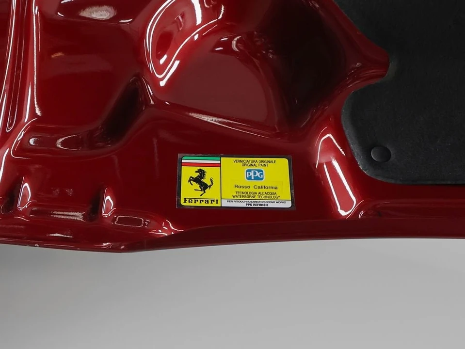 2025 Ferrari Purosangue - Image 18 of 31