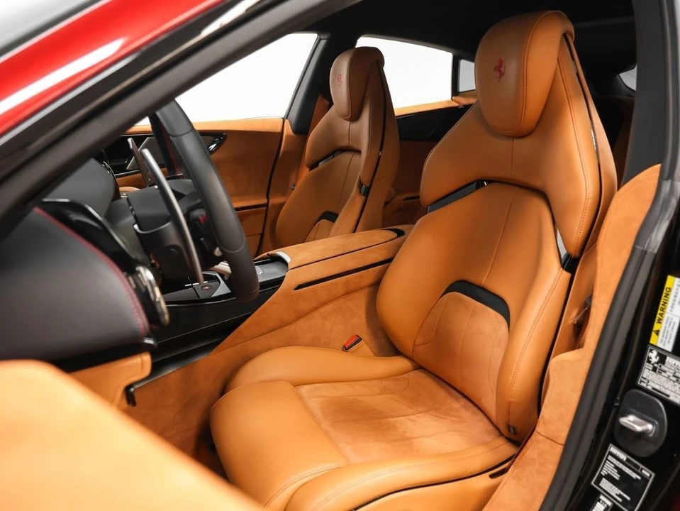 2025 Ferrari Purosangue - Image 3 of 31