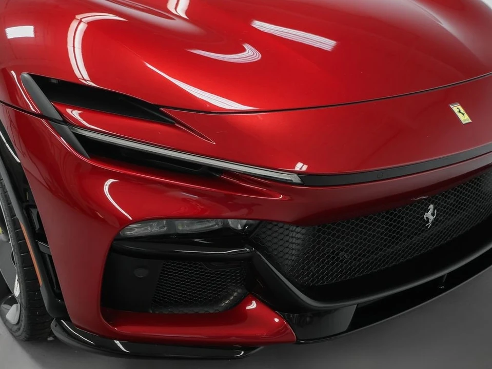 2025 Ferrari Purosangue - Image 5 of 31