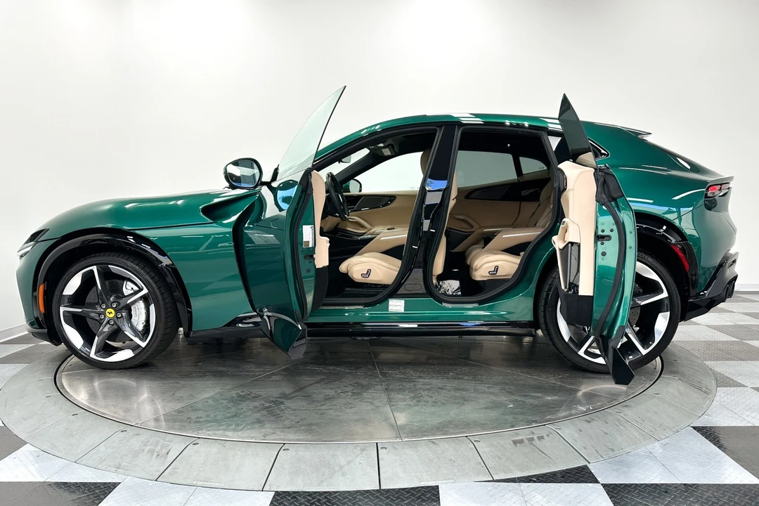 2025 Ferrari Purosangue - Image 6 of 12