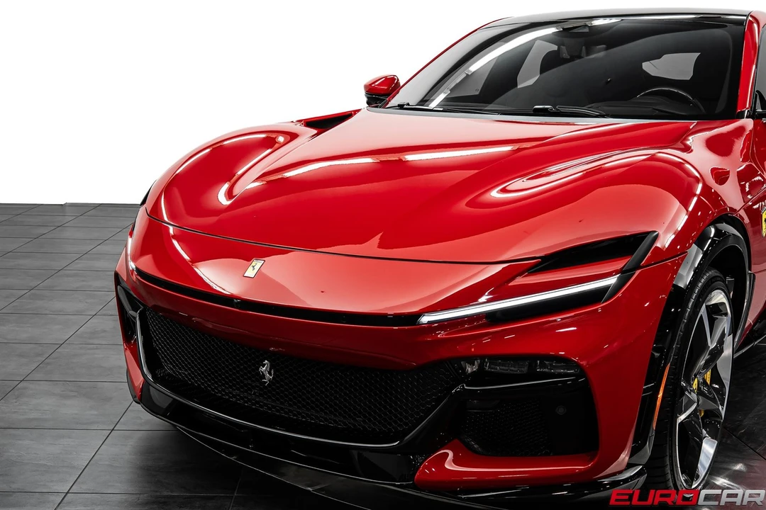 2025 Ferrari Purosangue - Image 16 of 31