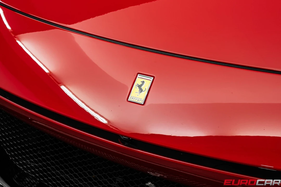 2025 Ferrari Purosangue - Image 13 of 31