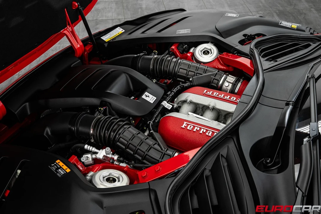 2025 Ferrari Purosangue - Image 12 of 31