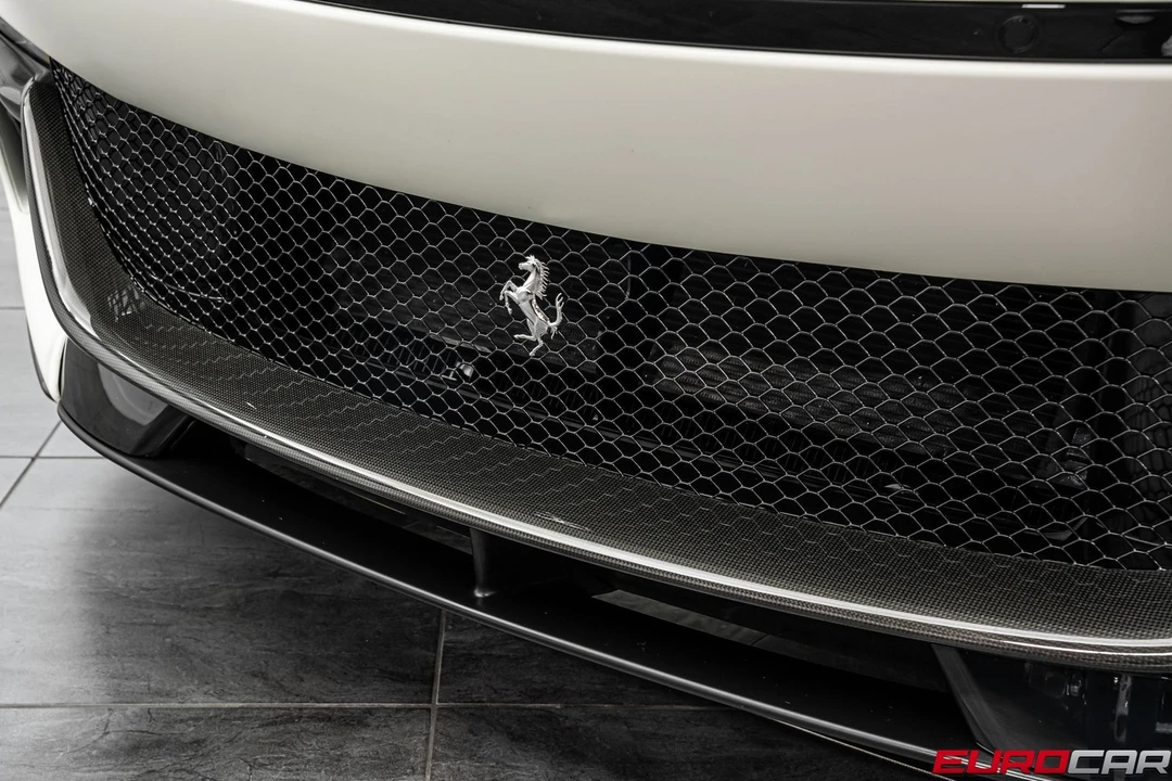 2025 Ferrari Purosangue - Image 15 of 31