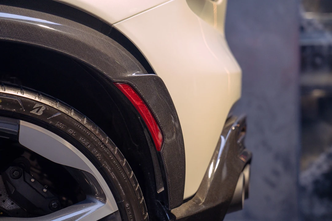 2025 Ferrari Purosangue - Image 25 of 31