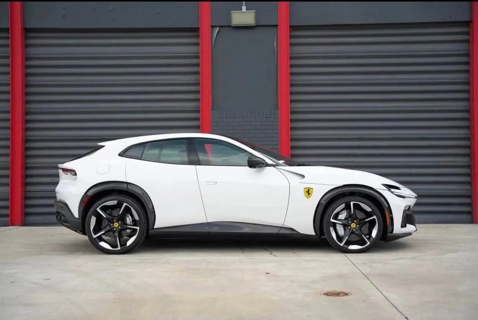 2025 Ferrari Purosangue - Image 3 of 18