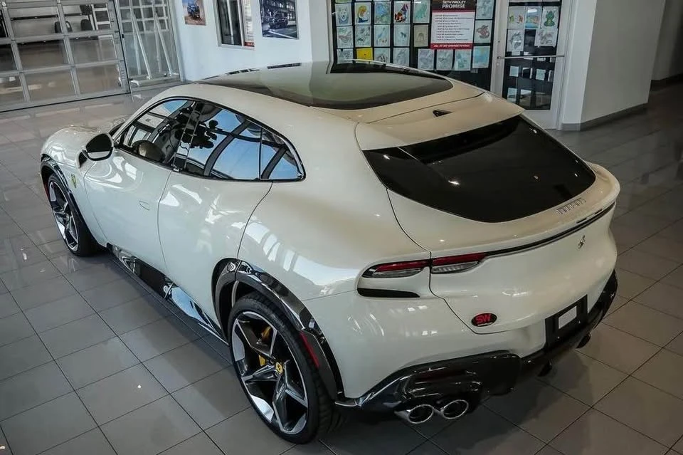 2025 Ferrari Purosangue - Image 8 of 20