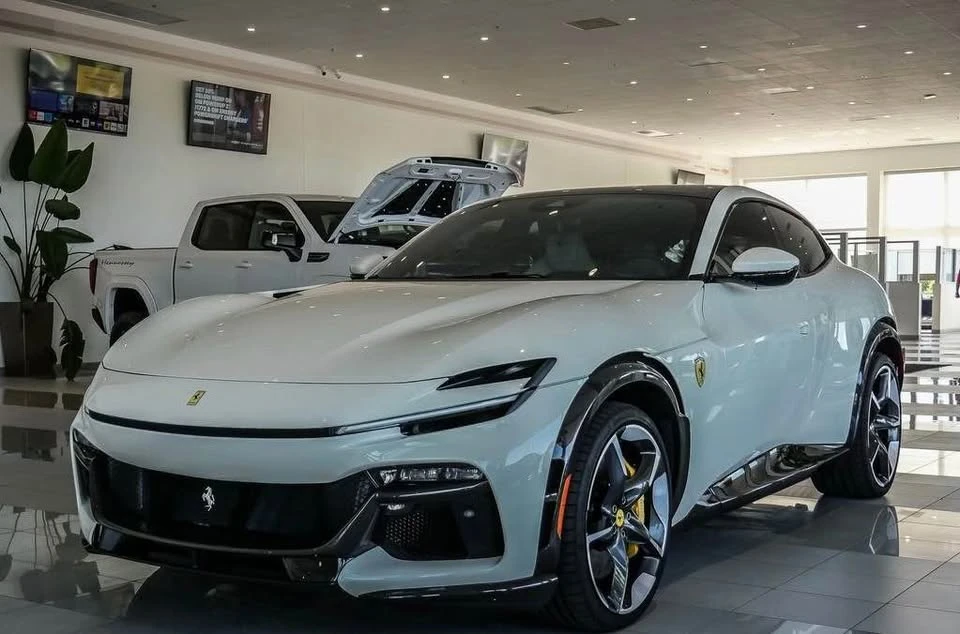 2025 Ferrari Purosangue - Image 2 of 20