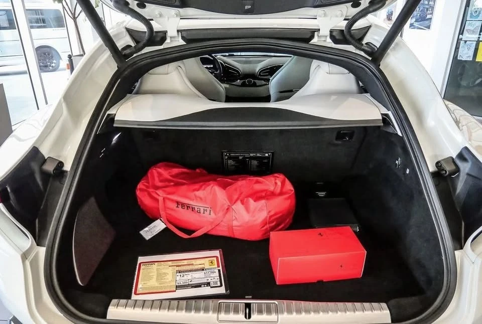 2025 Ferrari Purosangue - Image 20 of 20