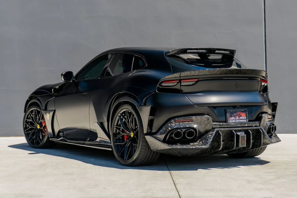2025 Ferrari Purosangue - Image 8 of 20