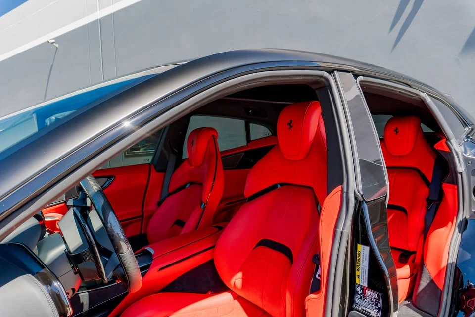 2025 Ferrari Purosangue - Image 16 of 20