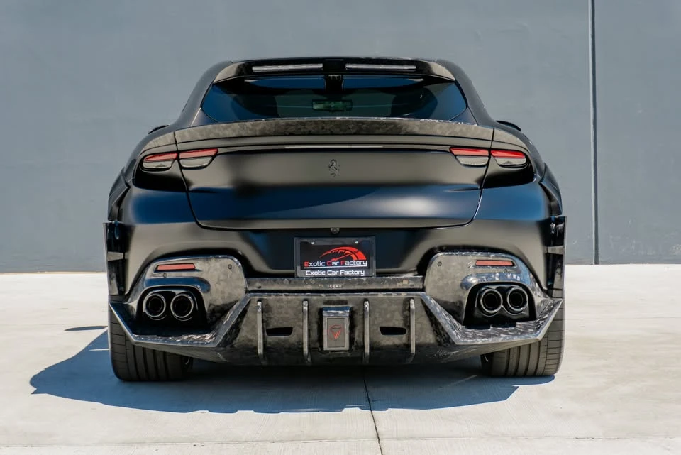 2025 Ferrari Purosangue - Image 7 of 20