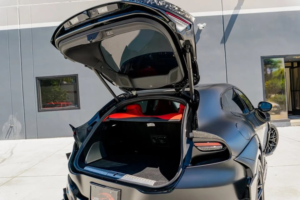 2025 Ferrari Purosangue - Image 20 of 20