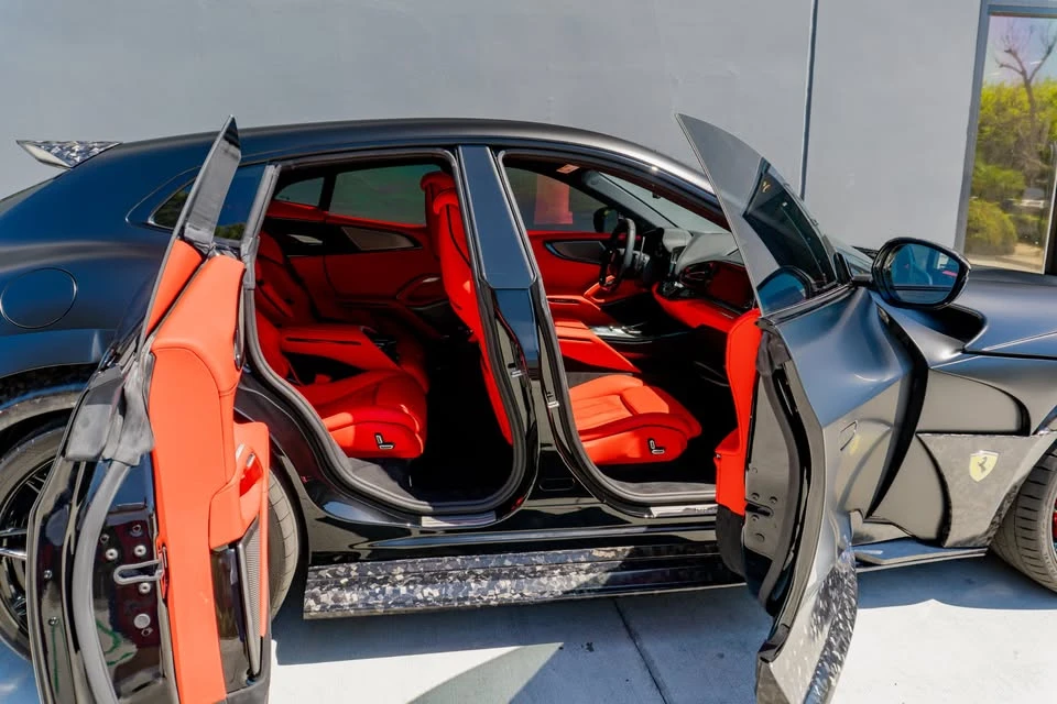 2025 Ferrari Purosangue - Image 19 of 20