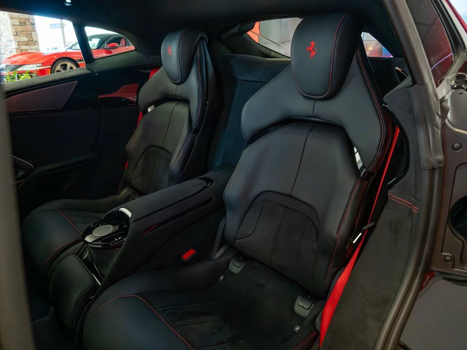 2025 Ferrari Purosangue - Image 13 of 31