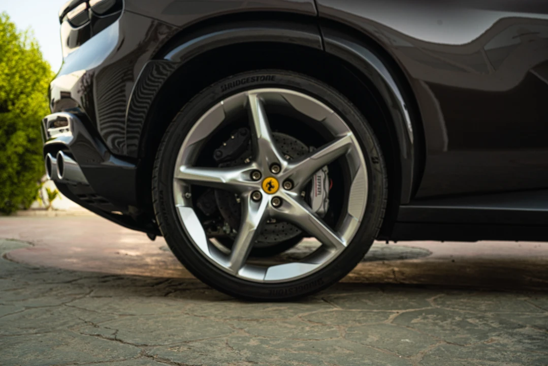 2025 Ferrari Purosangue - Image 28 of 31
