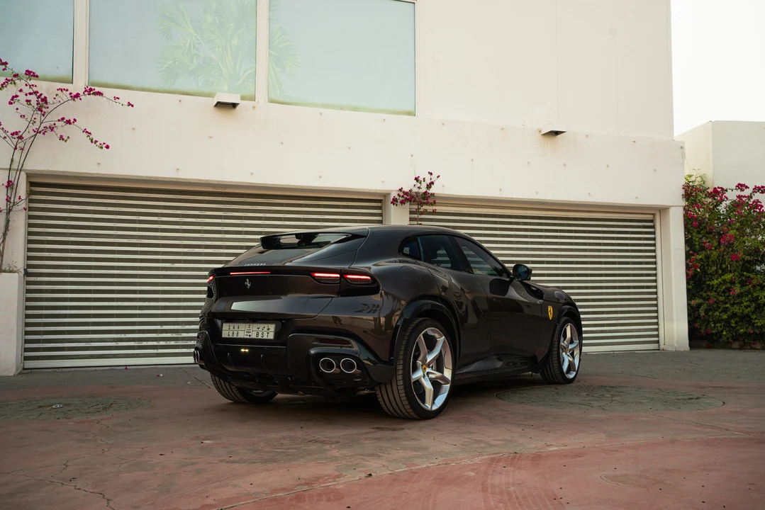 2025 Ferrari Purosangue - Image 5 of 31