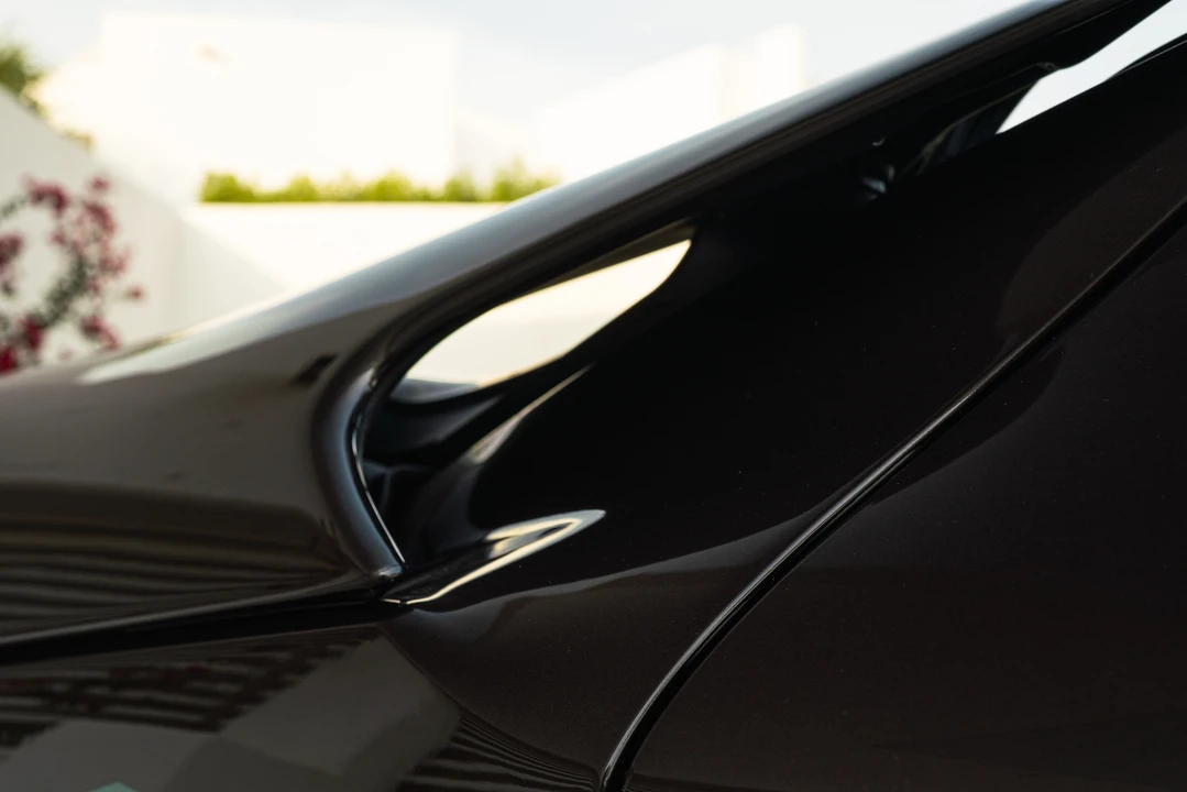 2025 Ferrari Purosangue - Image 20 of 31