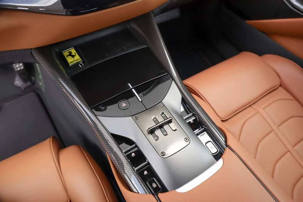 2025 Ferrari Purosangue - Image 30 of 31