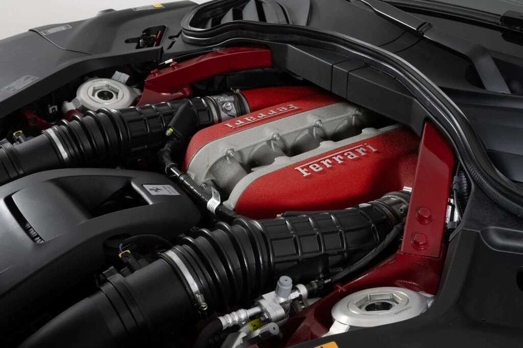 2025 Ferrari Purosangue - Image 26 of 31