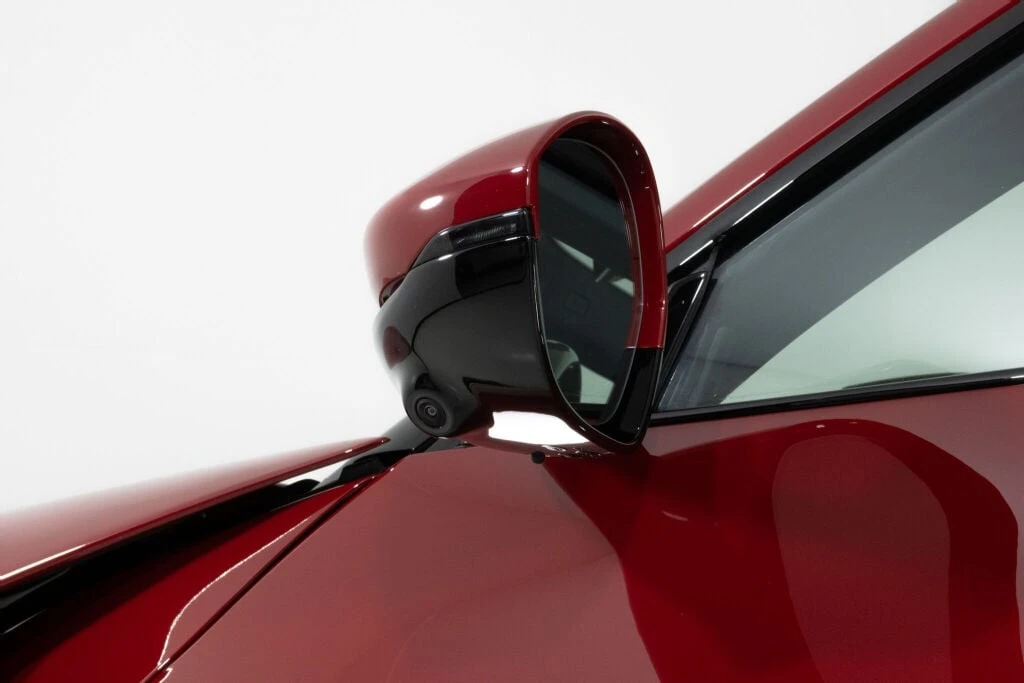 2025 Ferrari Purosangue - Image 13 of 31