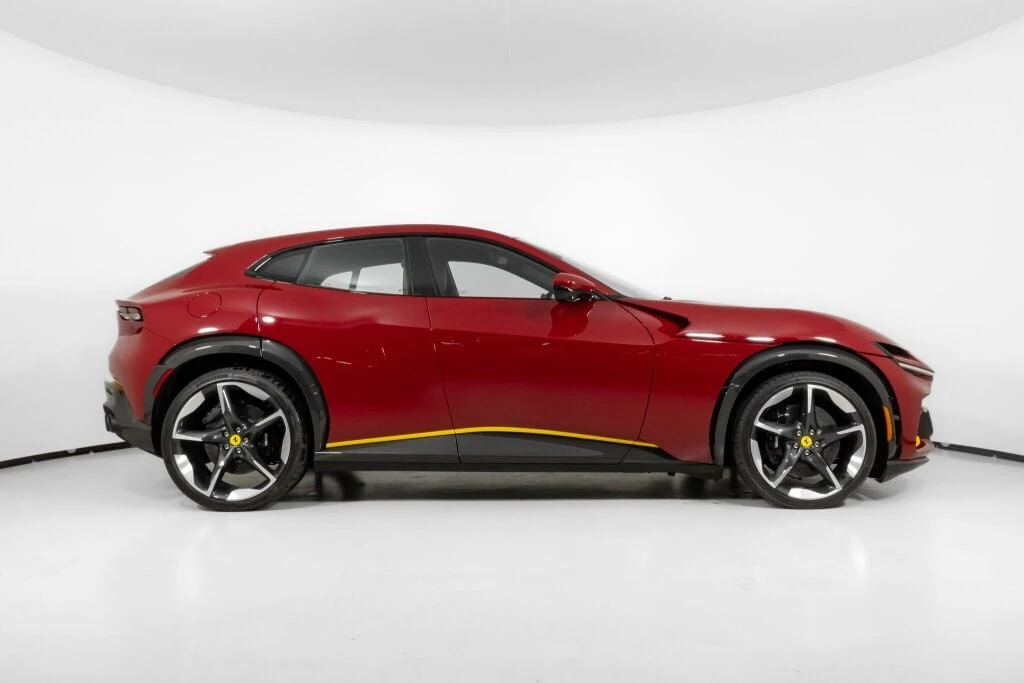 2025 Ferrari Purosangue - Image 10 of 31