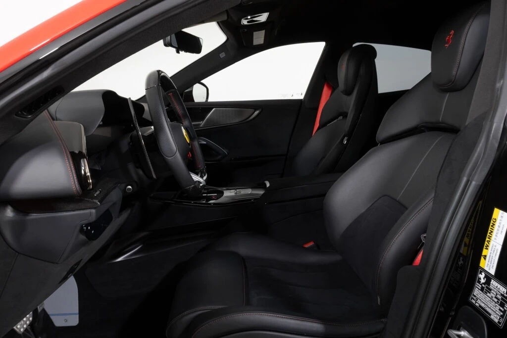 2025 Ferrari Purosangue - Image 4 of 21