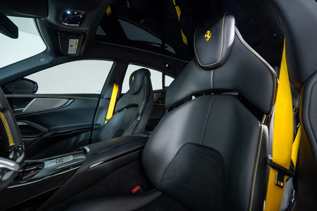 2025 Ferrari Purosangue - Image 22 of 31