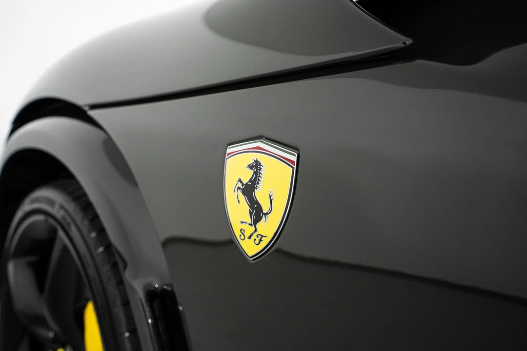 2025 Ferrari Purosangue - Image 10 of 31