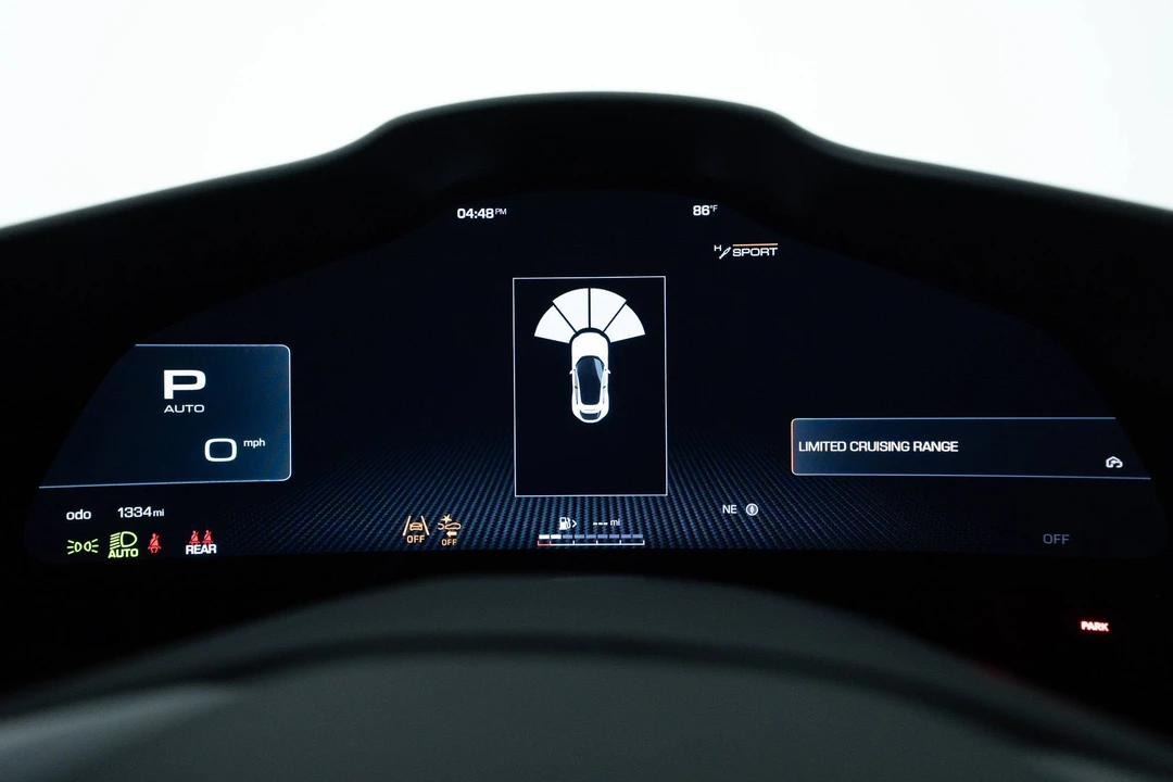 2025 Ferrari Purosangue - Image 25 of 31