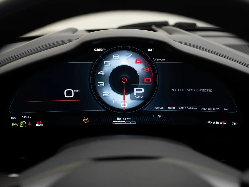 2025 Ferrari Purosangue - Image 25 of 31