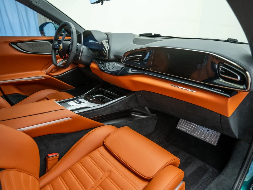 2025 Ferrari Purosangue - Image 13 of 31