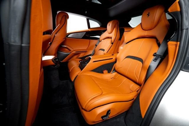 2025 Ferrari Purosangue - Image 26 of 31