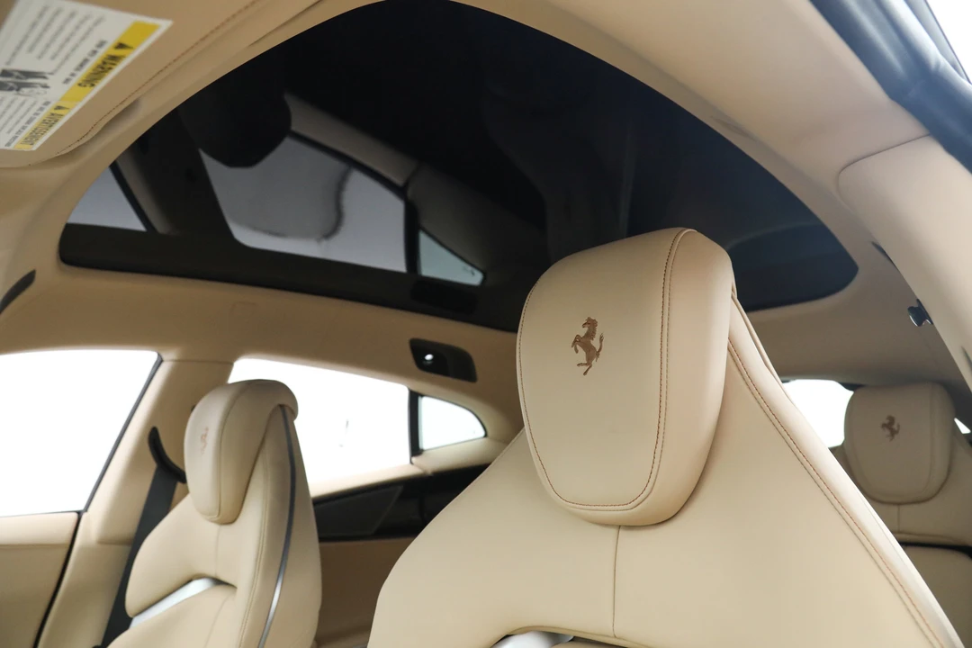 2025 Ferrari Purosangue - Image 28 of 31