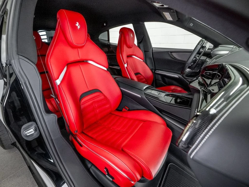 2025 Ferrari Purosangue - Image 23 of 31