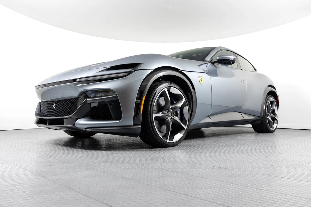 2025 Ferrari Purosangue - Image 19 of 31