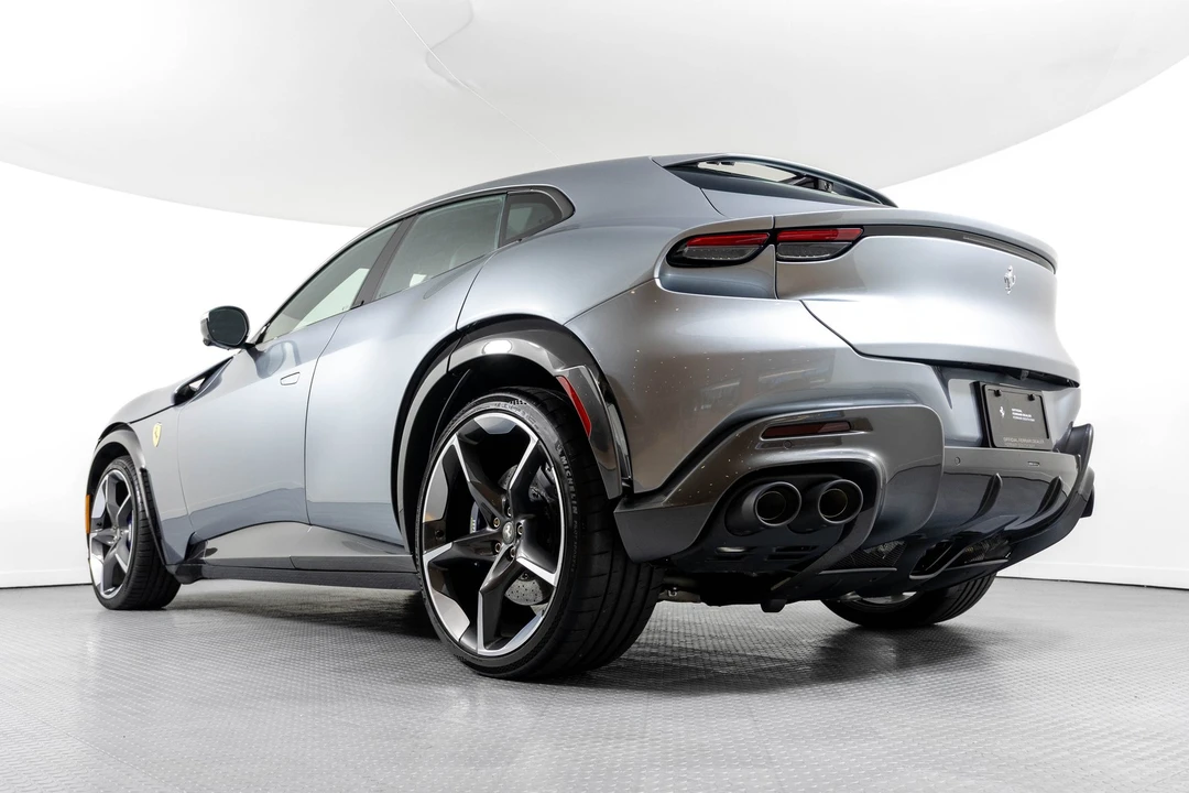 2025 Ferrari Purosangue - Image 14 of 31