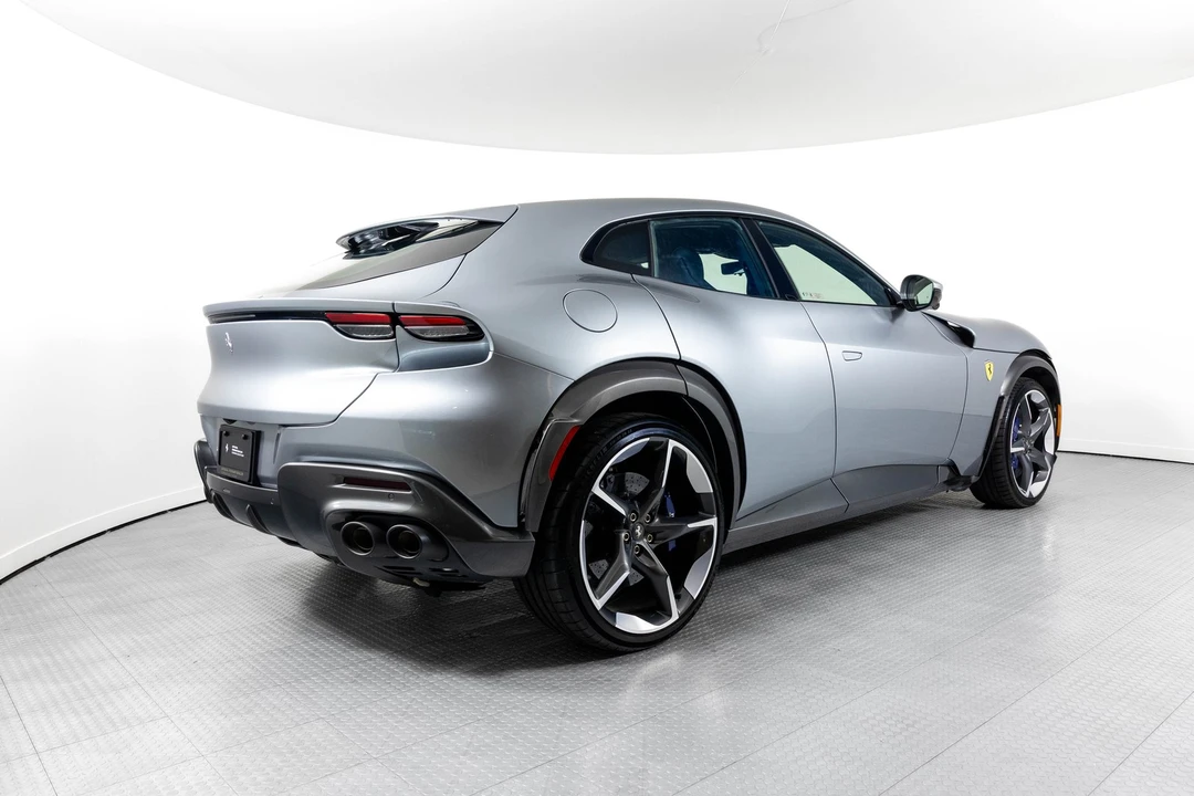 2025 Ferrari Purosangue - Image 15 of 31