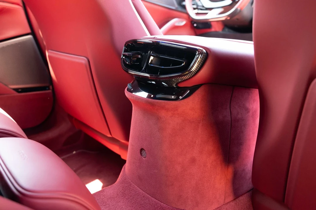 2025 Ferrari Purosangue - Image 15 of 21