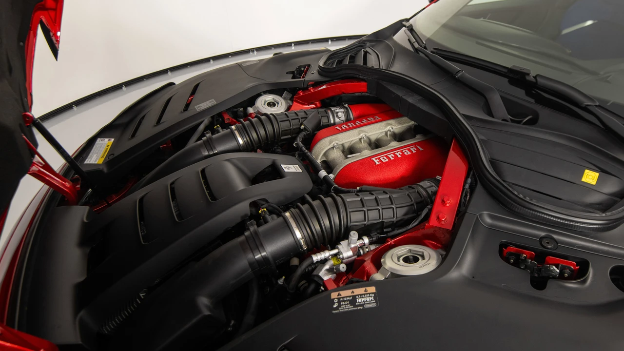2025 Ferrari Purosangue - Image 31 of 31