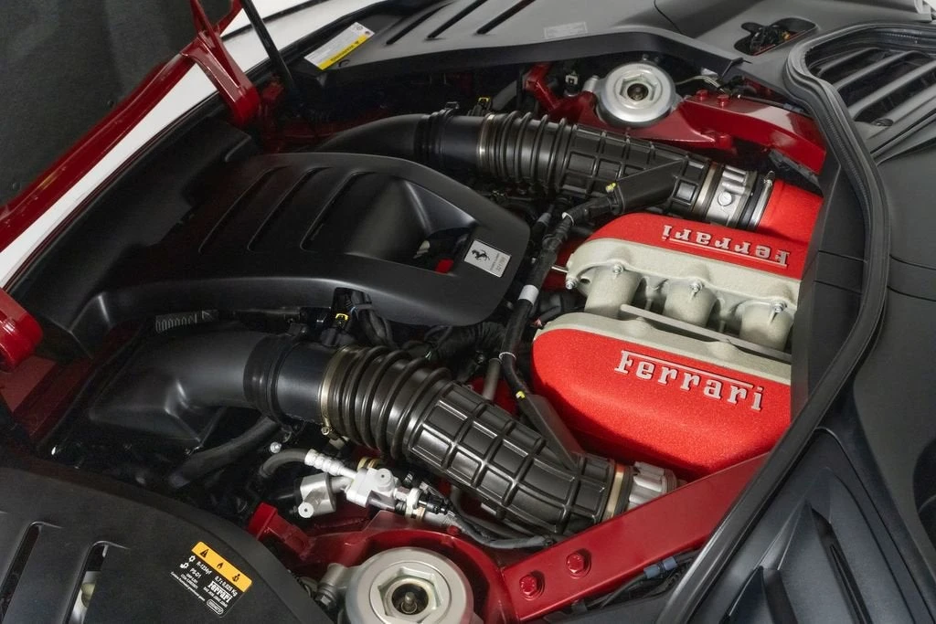 2025 Ferrari Purosangue - Image 9 of 31